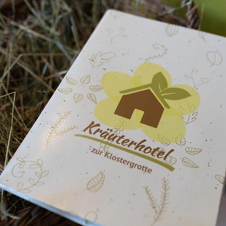 Kraeuterhotel Garni Zur Klostergrotte Nohra  外观 照片