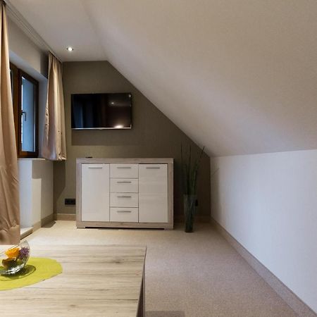 Kraeuterhotel Garni Zur Klostergrotte Nohra  外观 照片
