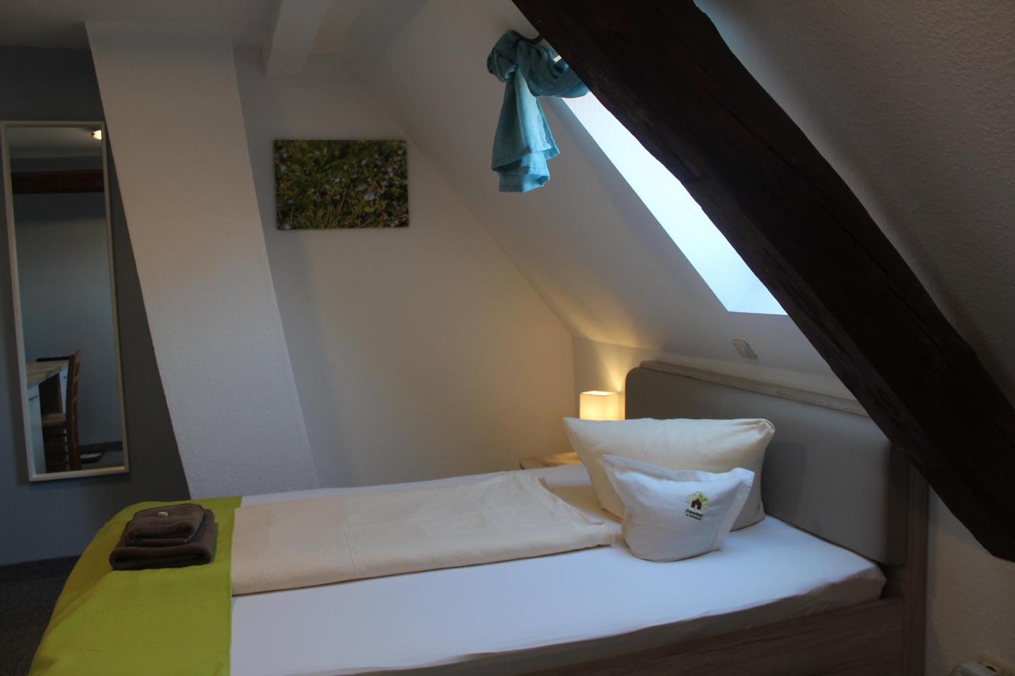 Kraeuterhotel Garni Zur Klostergrotte Nohra  外观 照片
