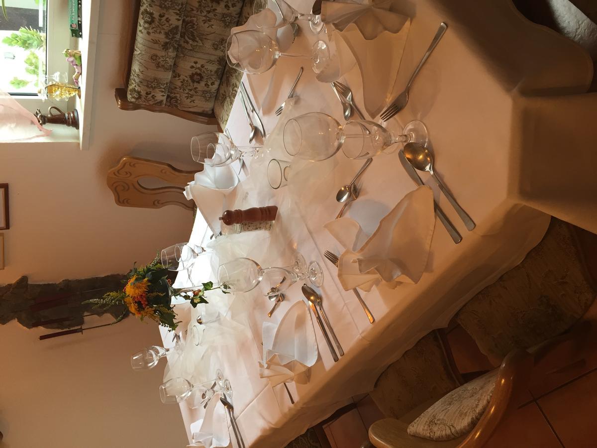 Kraeuterhotel Garni Zur Klostergrotte Nohra  外观 照片