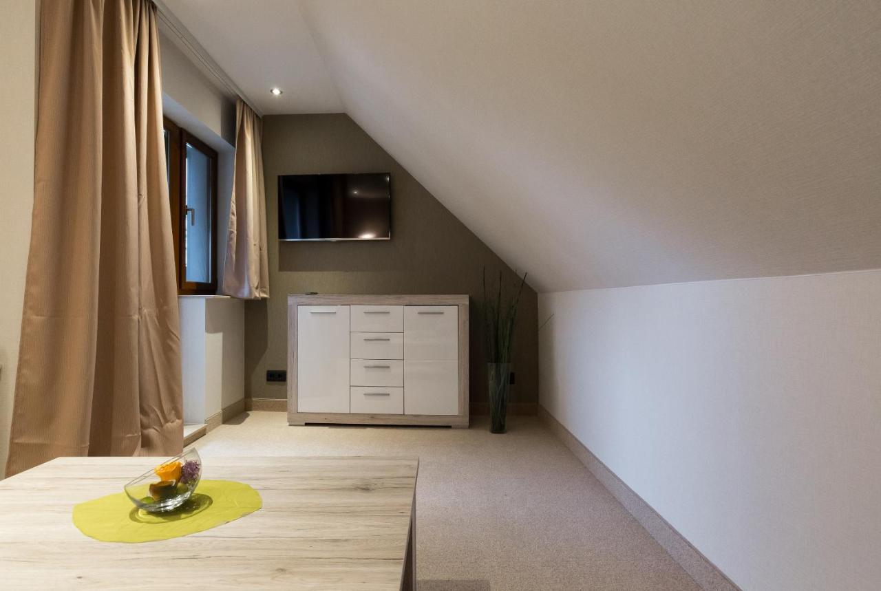 Kraeuterhotel Garni Zur Klostergrotte Nohra  外观 照片
